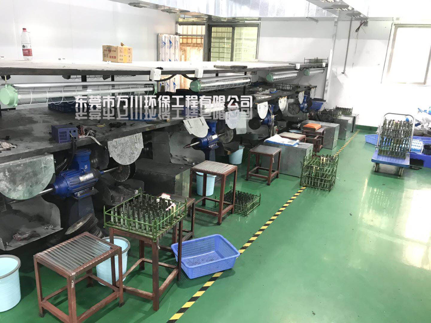 五金拋光打磨除塵器,常用的打磨除塵設(shè)備